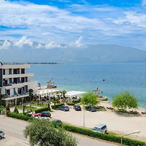 Grand Aita Vlorë